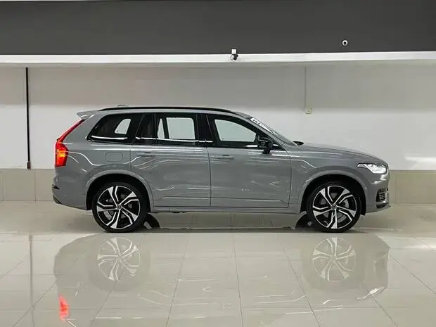 Volvo XC90 Recharge Ultra Dark 2.0