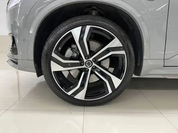 Volvo XC90 Recharge Ultra Dark 2.0