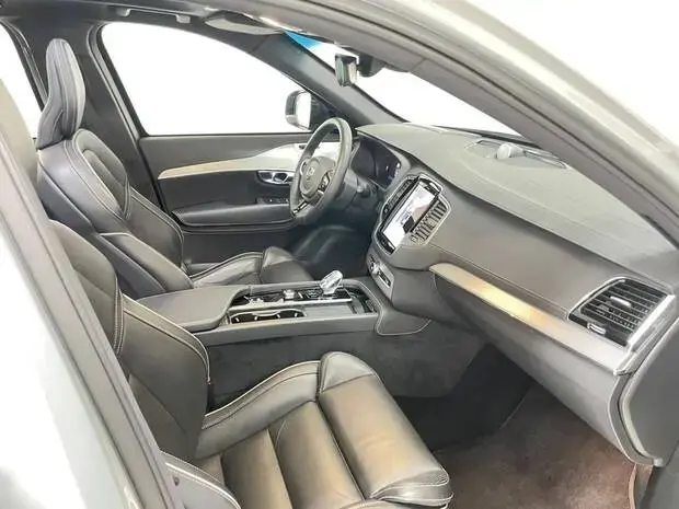 Volvo XC90 Recharge Ultra Dark 2.0