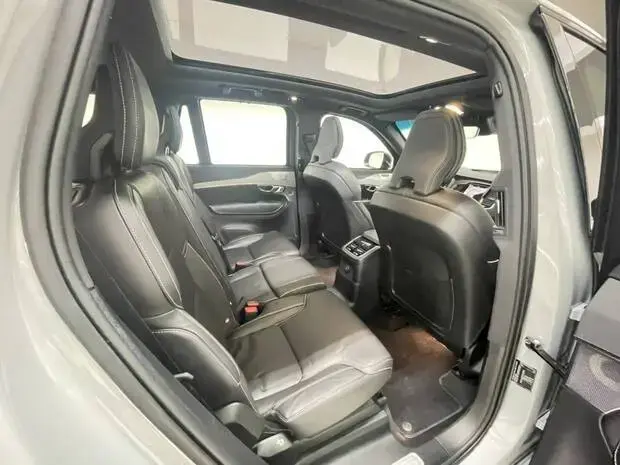 Volvo XC90 Recharge Ultra Dark 2.0