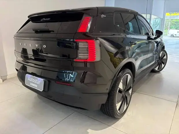 Volvo EX30 Ultra
