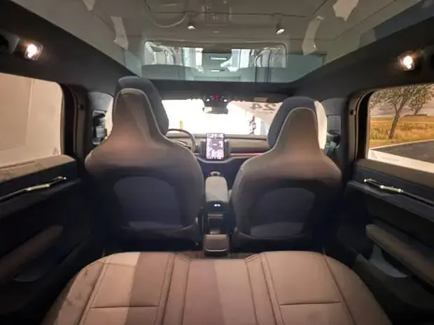 Volvo EX30 Ultra