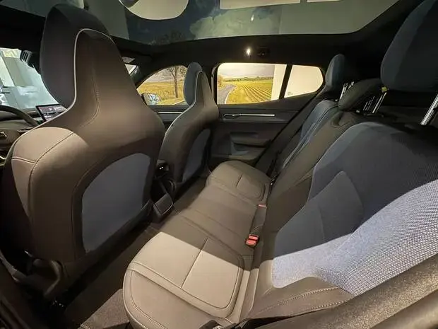Volvo EX30 Ultra