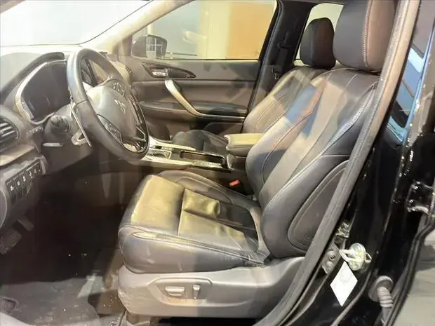 Mitsubishi ECLIPSE CROSS 1.5 MIVEC TURBO GASOLINA HPE-S CVT