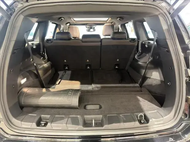 Jeep COMMANDER 2.0 HURRICANE 4 TURBO GASOLINA OVERLAND AT9