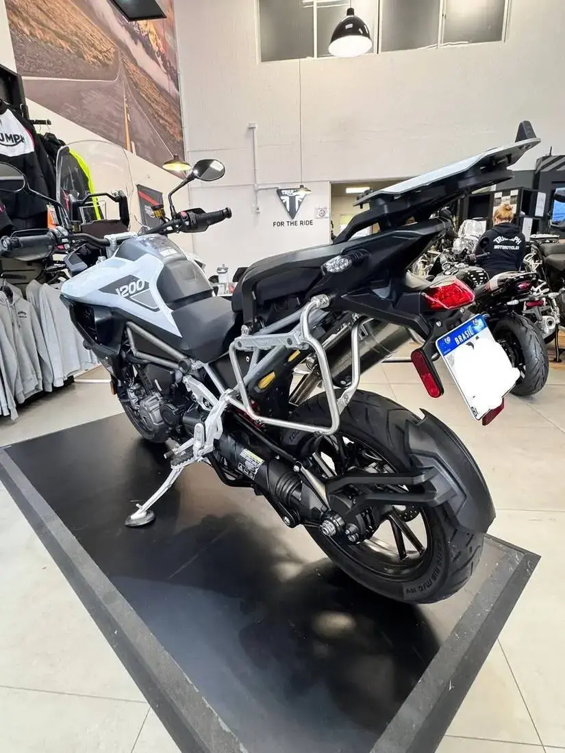 galeria Tiger 1200