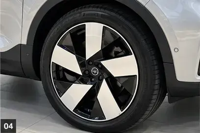 Volvo C40 P8 RECHARGE PURE ELECTRIC AWD