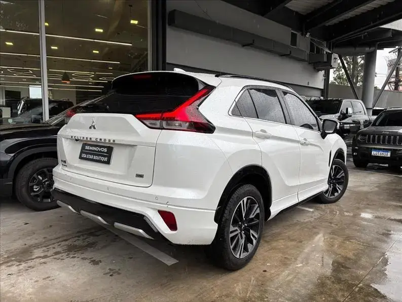 galeria ECLIPSE CROSS