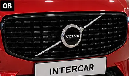Volvo XC60 2.0 T8 HYBRID R-DESIGN AWD GEARTRONIC