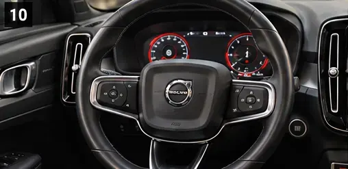 Volvo XC40 1.5 T5 RECHARGE R-DESIGN GEARTRONIC