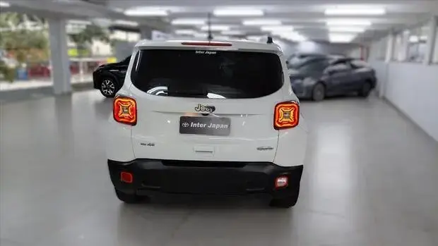 Jeep RENEGADE 1.8 16V FLEX LONGITUDE 4P AUTOMÁTICO