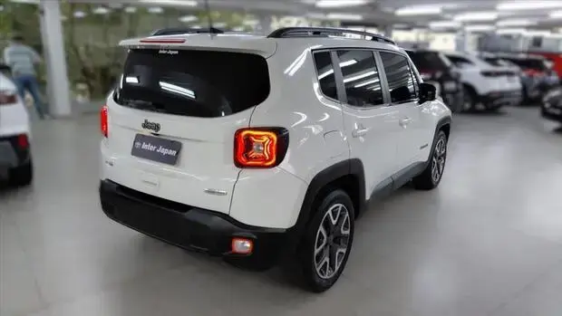 Jeep RENEGADE 1.8 16V FLEX LONGITUDE 4P AUTOMÁTICO