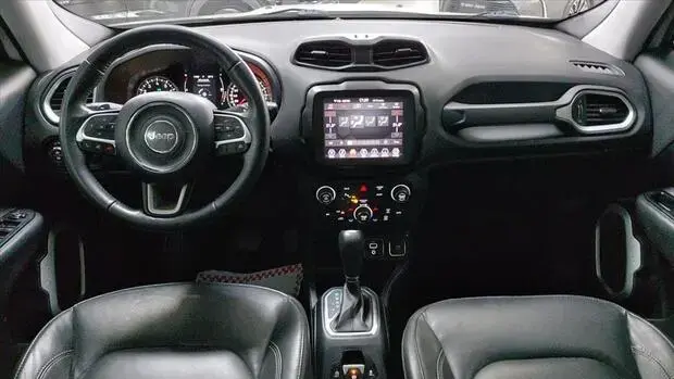 Jeep RENEGADE 1.8 16V FLEX LONGITUDE 4P AUTOMÁTICO