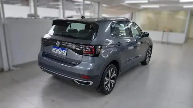 Volkswagen T-CROSS 1.4 250 TSI TOTAL FLEX HIGHLINE AUTOMÁTICO