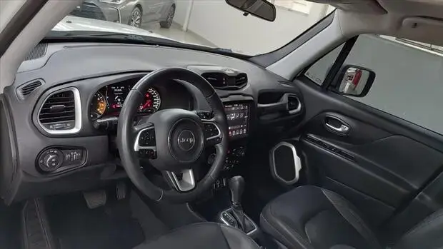 Jeep RENEGADE 1.8 16V FLEX LONGITUDE 4P AUTOMÁTICO