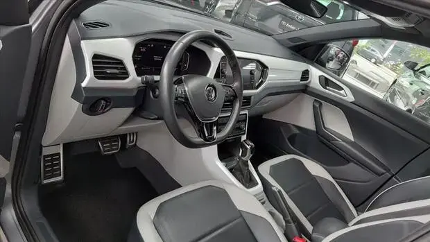 Volkswagen T-CROSS 1.4 250 TSI TOTAL FLEX HIGHLINE AUTOMÁTICO