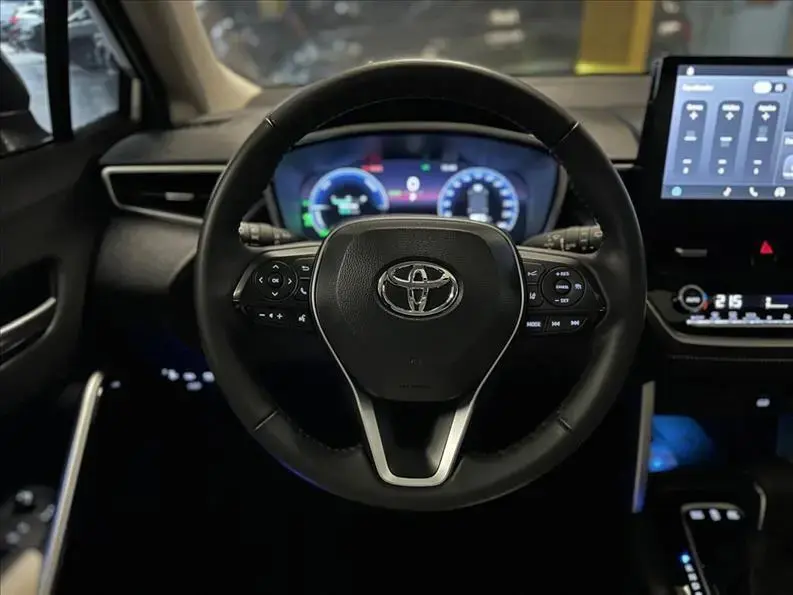 galeria COROLLA CROSS