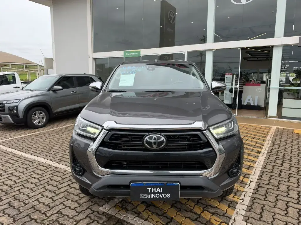 galeria HILUX