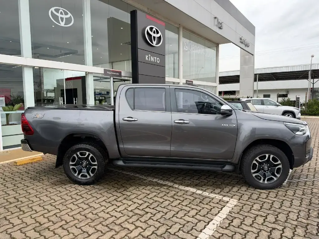 galeria HILUX