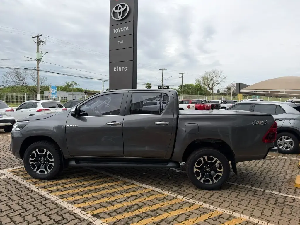 galeria HILUX
