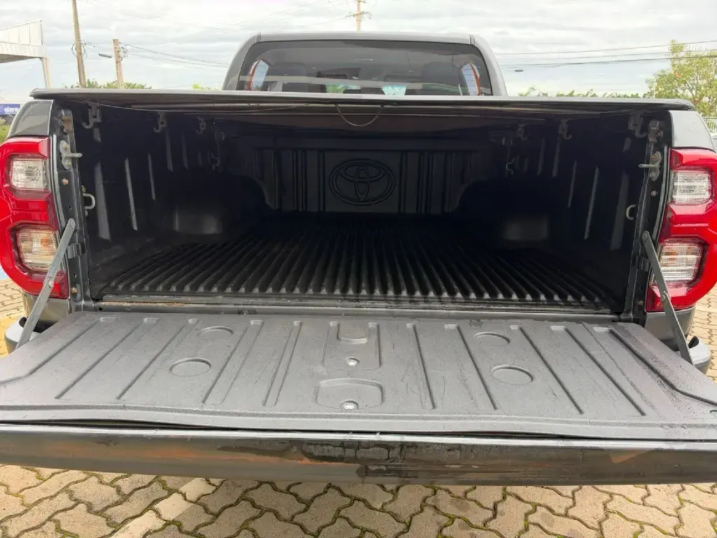 galeria HILUX