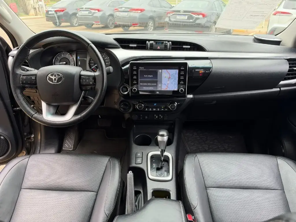galeria HILUX