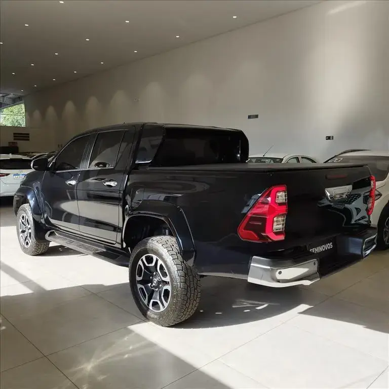 galeria HILUX