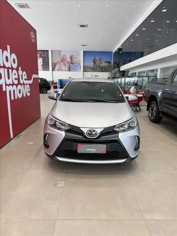 galeria YARIS