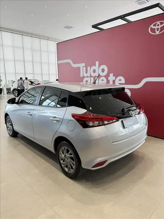 galeria YARIS
