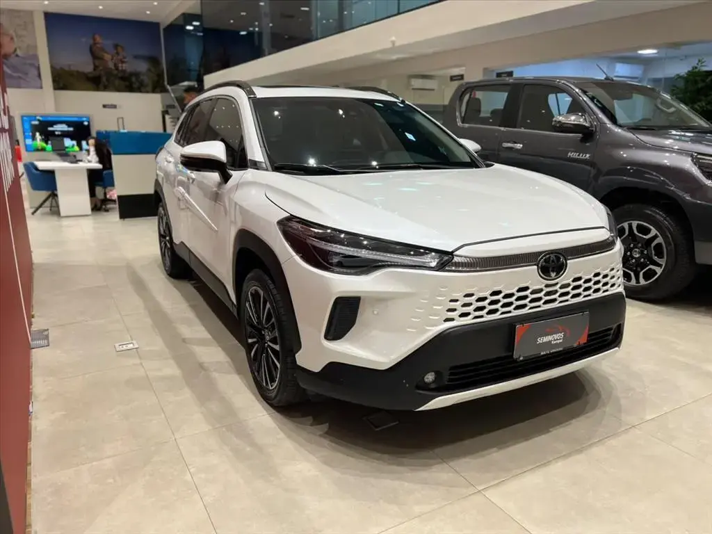 galeria COROLLA CROSS