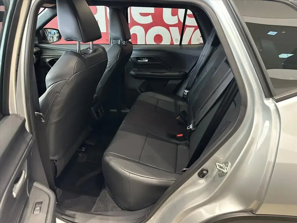 galeria YARIS CROSS