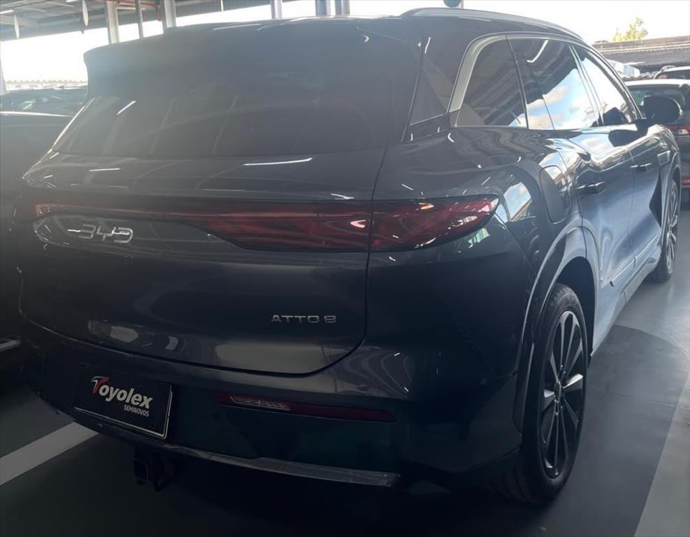 Byd ATTO 8