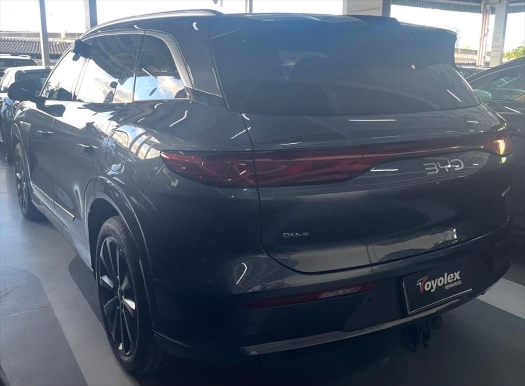 Byd ATTO 8