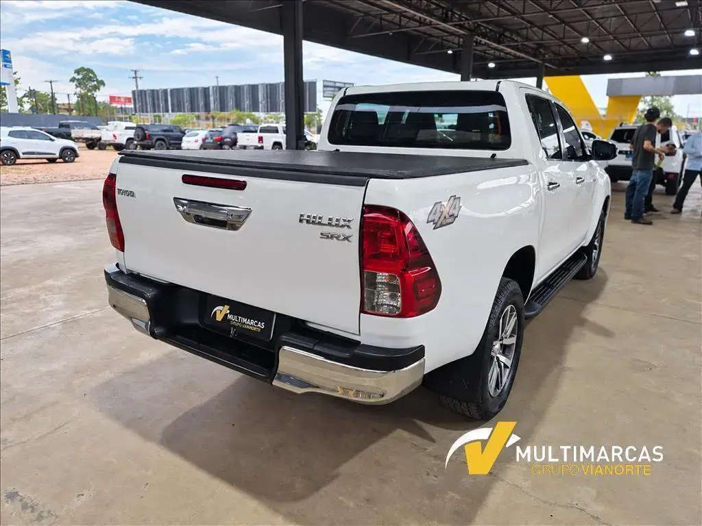 galeria HILUX