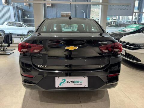 Chevrolet ONIX PLUS
