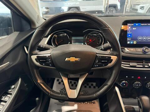 Chevrolet ONIX PLUS