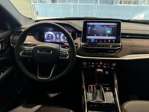 Jeep COMMANDER