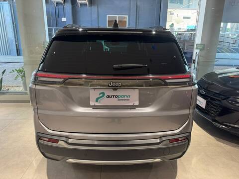 Jeep COMMANDER