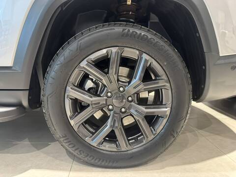 Jeep COMMANDER