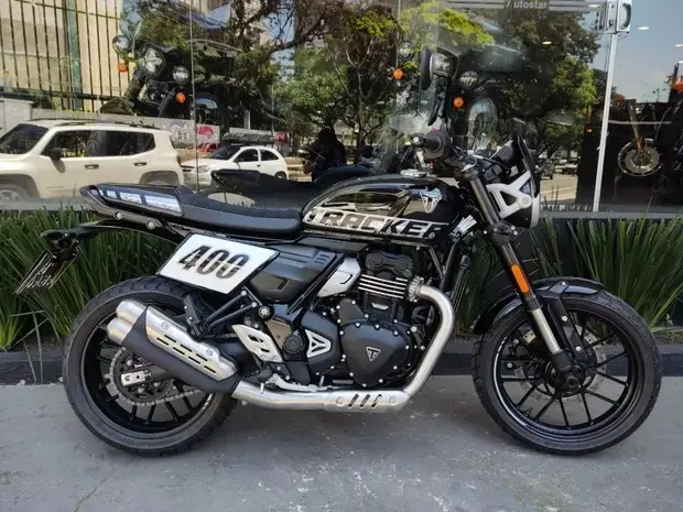 Triumph TRACKER 400