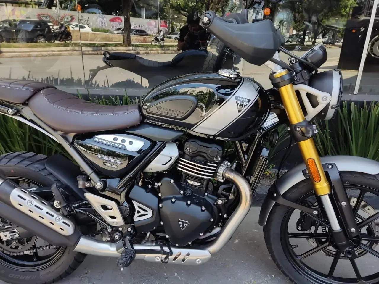 galeria Scrambler 400 X