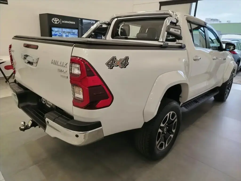 galeria HILUX