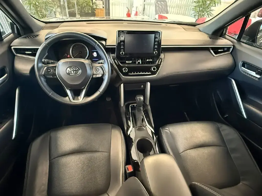 galeria Corolla Cross