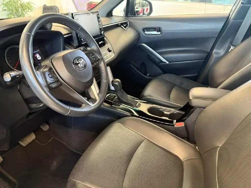 galeria Corolla Cross