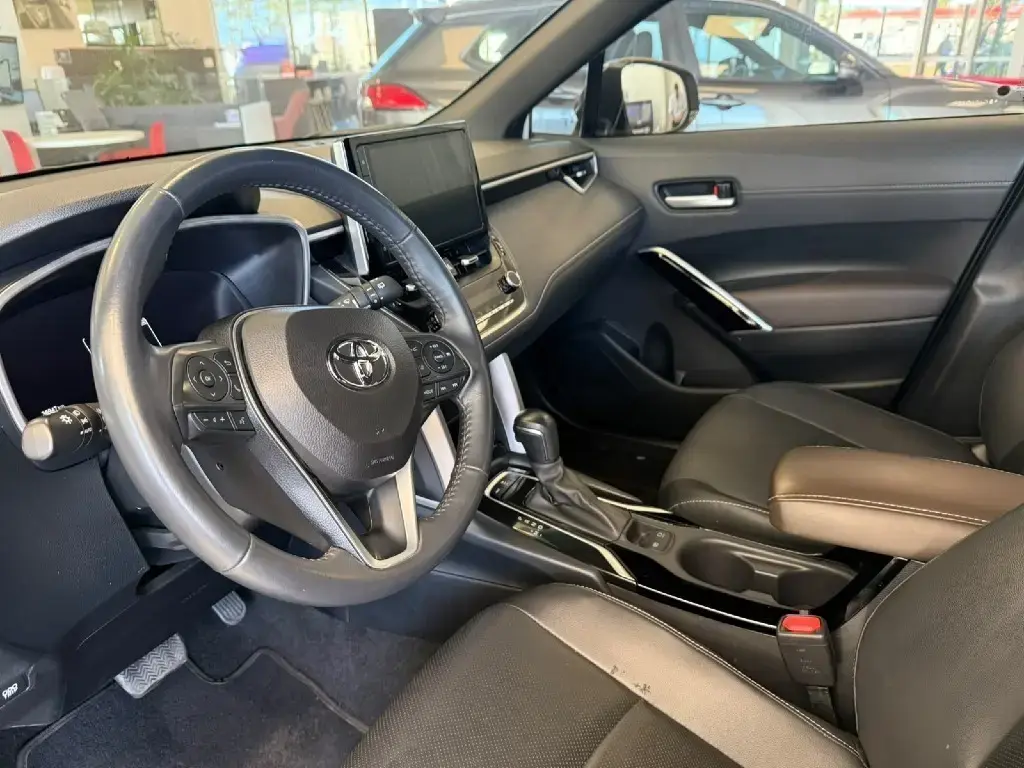 galeria Corolla Cross