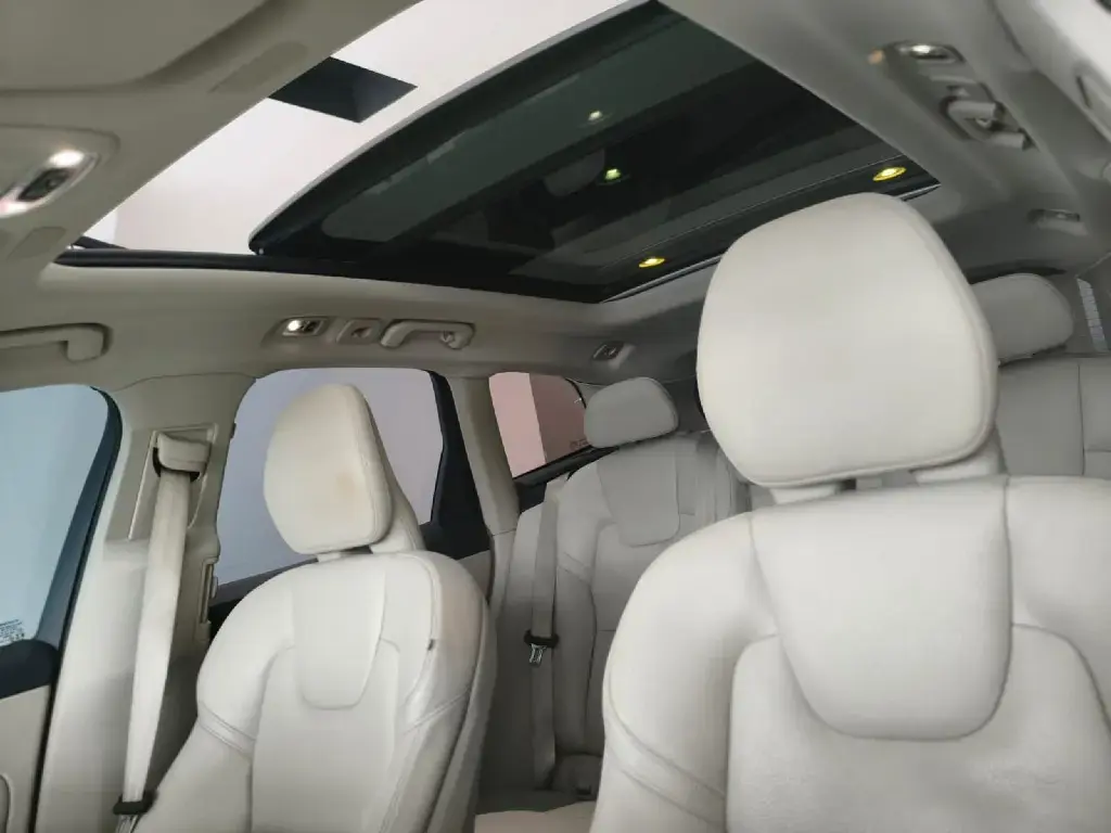 galeria XC60