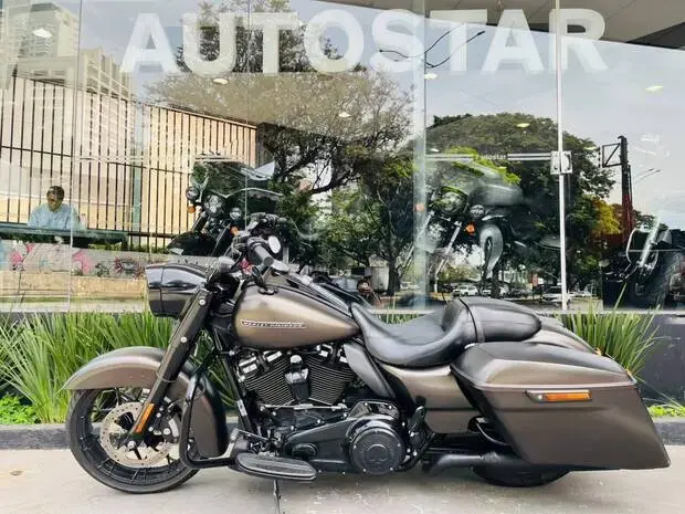 Harley Davidson Road King Special FLHRXS ROAD KING SPECIAL FLHRXS