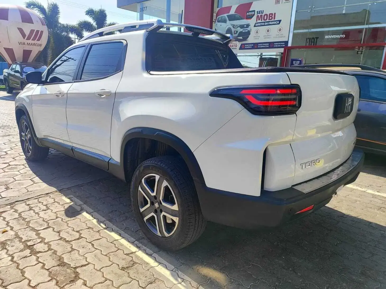 galeria FIAT TORO