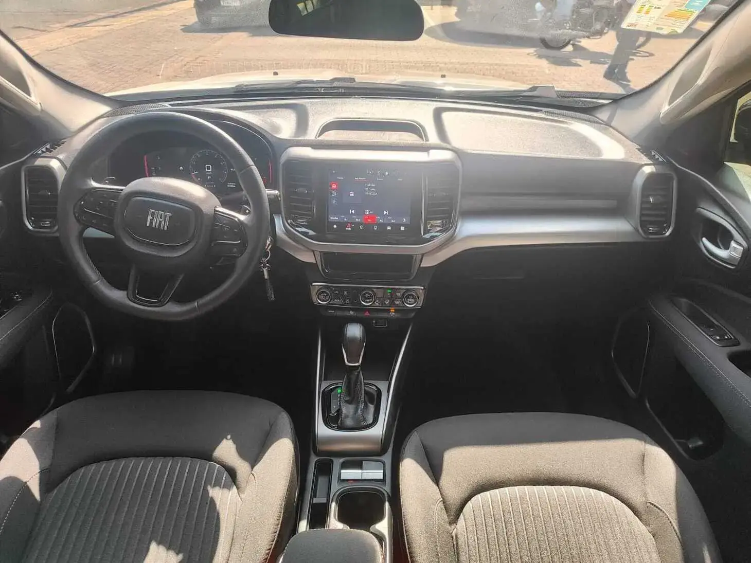 galeria FIAT TORO