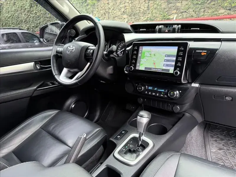 galeria HILUX